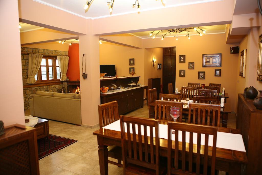 Roes Suites Káto Loutrákion Екстериор снимка