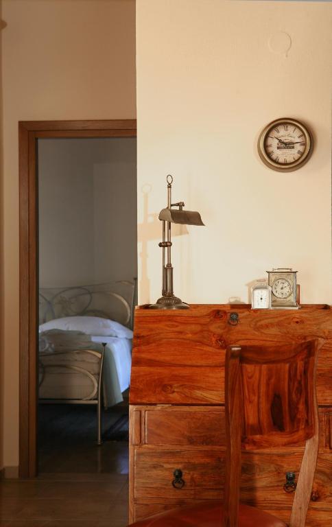 Roes Suites Káto Loutrákion Екстериор снимка
